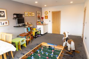 Photo 13- click for photo gallery